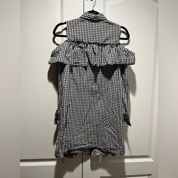 The Edit By Seventeen Juniors' Cotton Cold-Shoulder Shirtdress - Picture 4 of 6